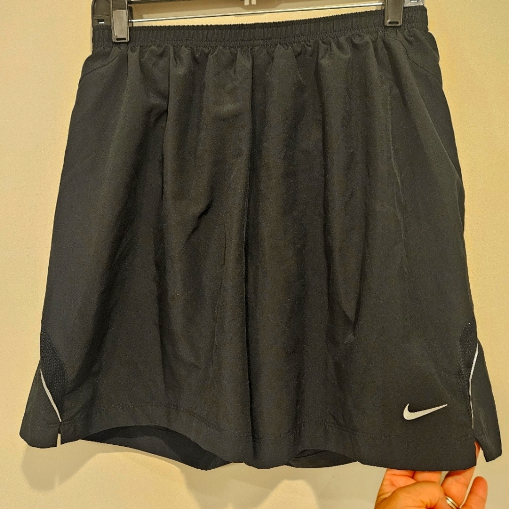 Men's Nike dry-fit shorts
